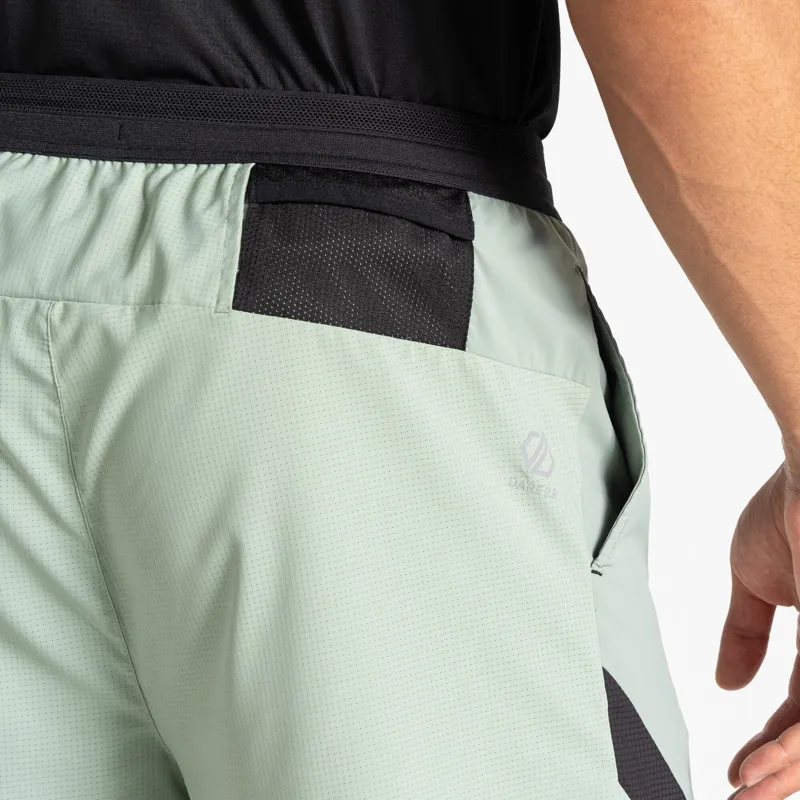 Dare2b Men's Ultimate Shorts in Lily Pad Green/Black-6