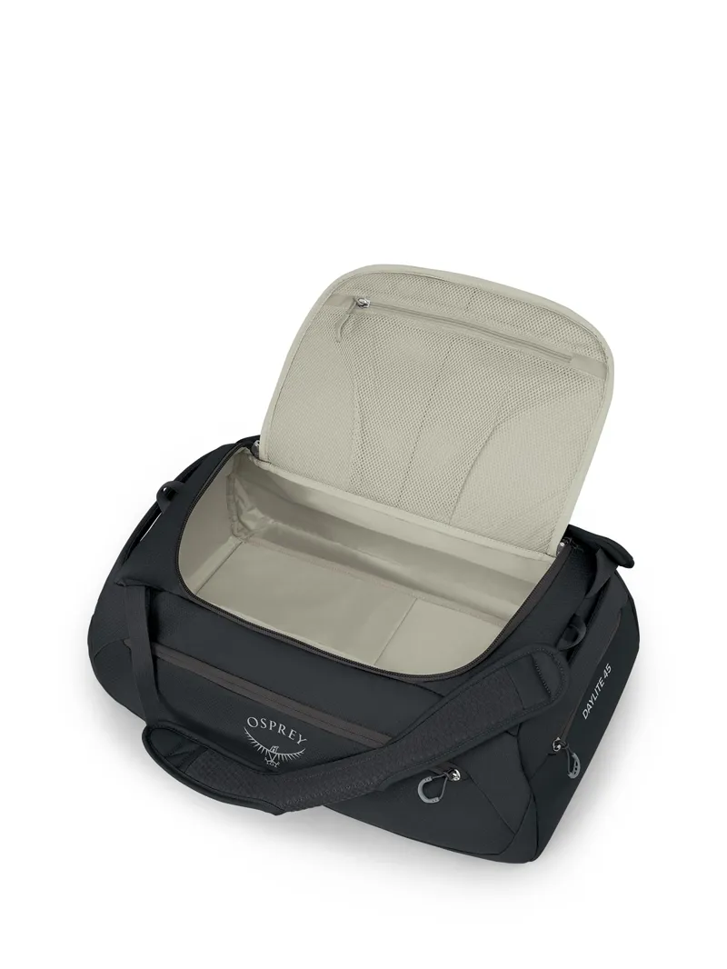 Osprey Daylite Duffel 45 in Black -4