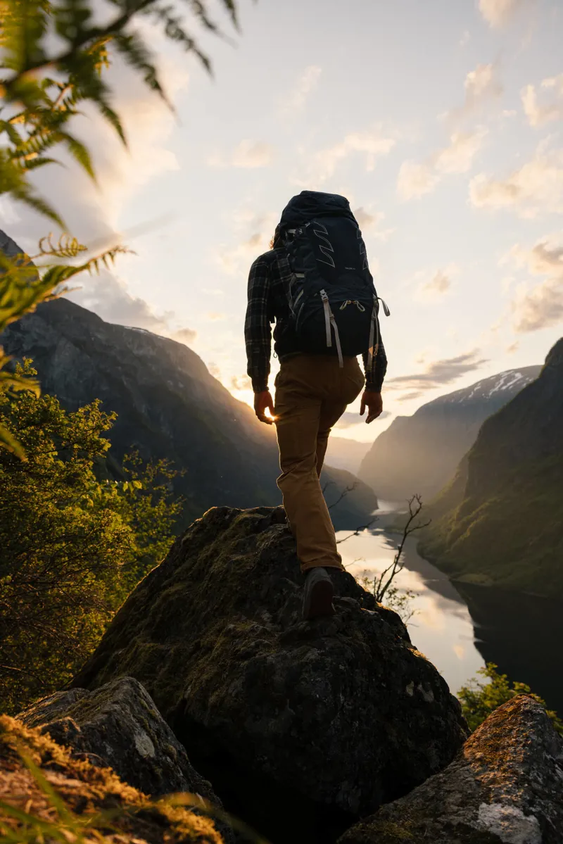 Osprey Talon 44 in Ceramic Blue-3