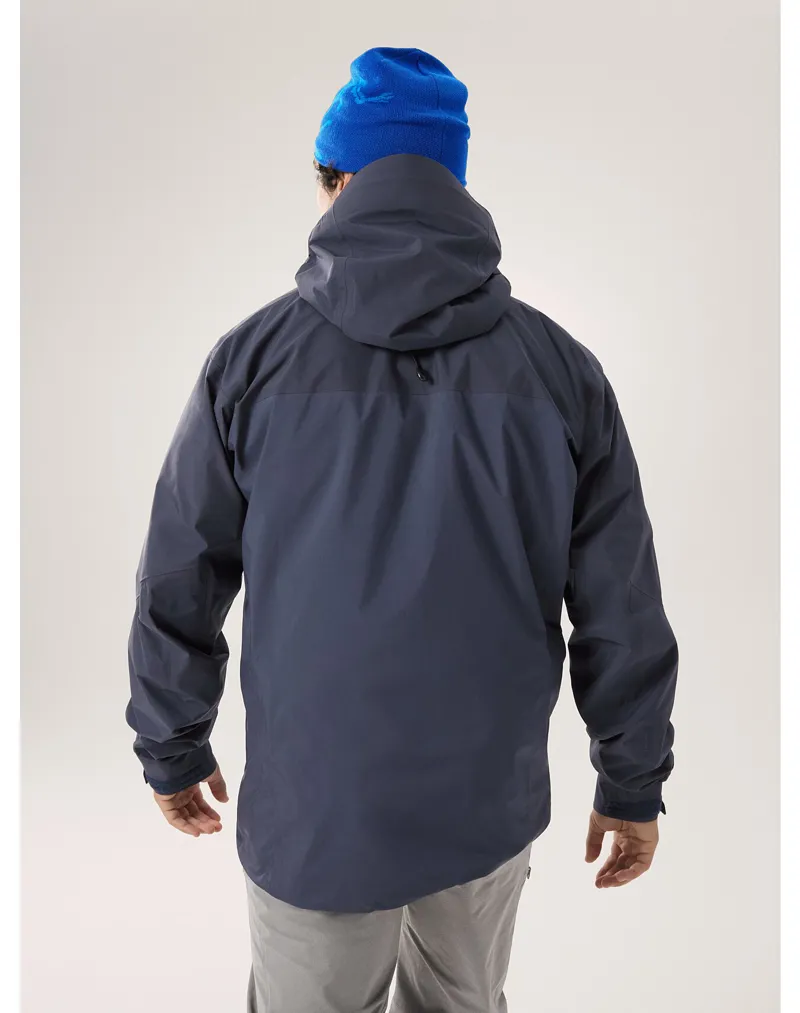 Arc'teryx Men's Beta AR Jacket Stormhood in Black Sapphire-1