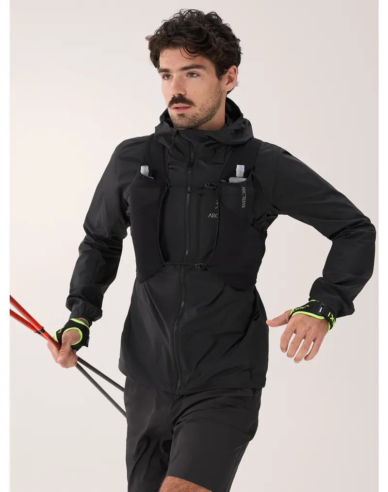 Arc'teryx Men's Squamish Hoody in Black Arc'teryx Men's Squamish Hoody in Black