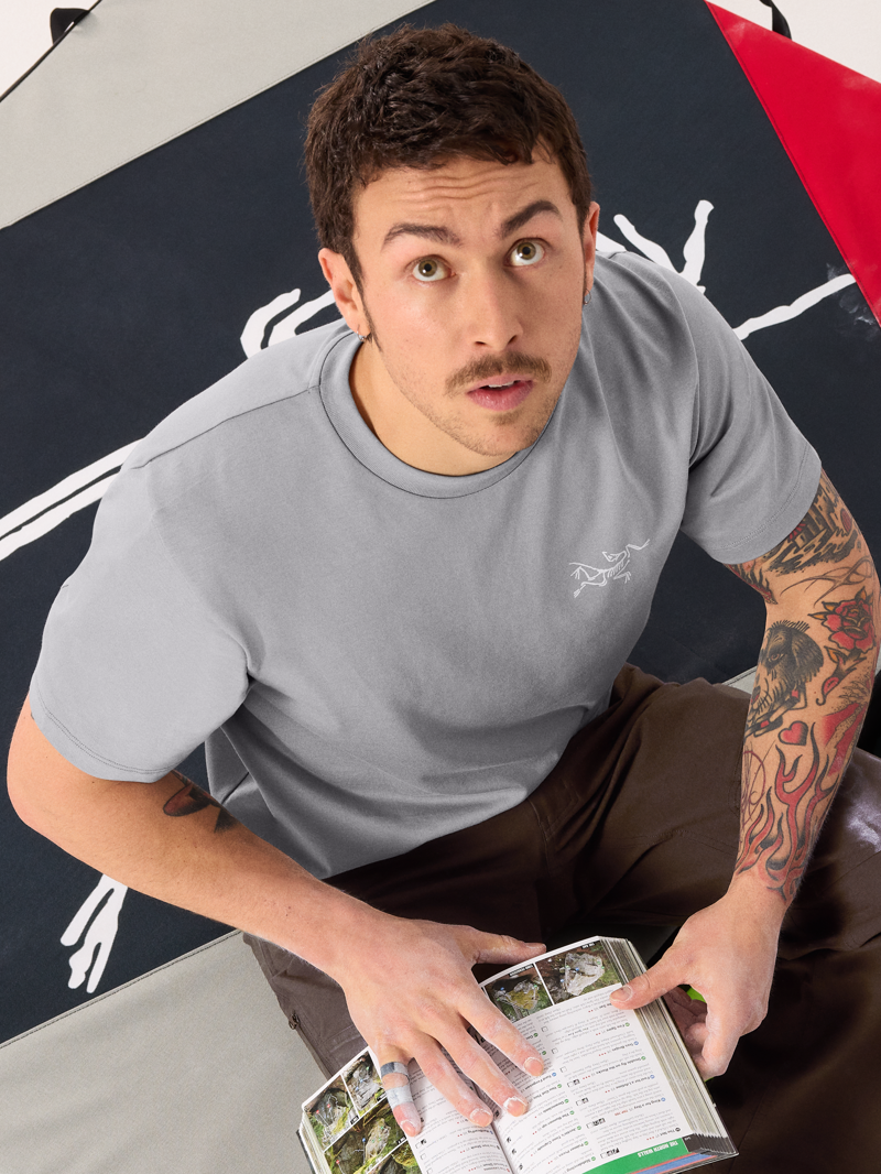 Arc'teryx Men's Kragg SL Cotton Tee in Void-5