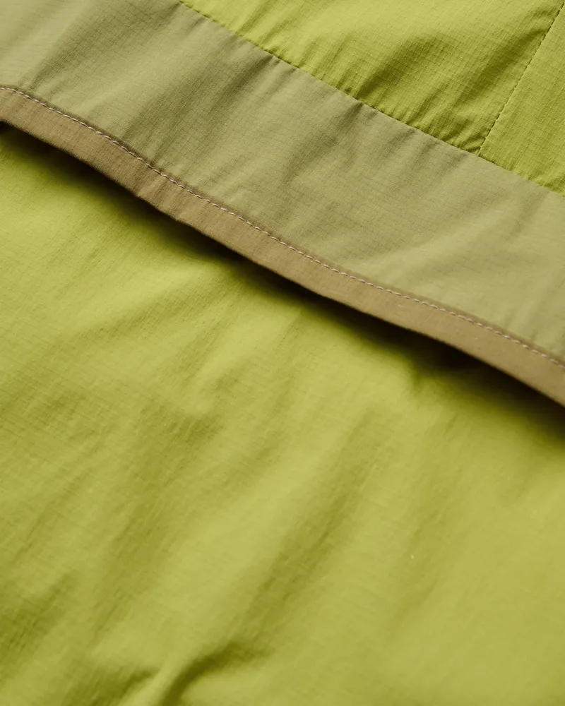 Passenger Men's Gusto Windshell Anorak in Tea Green-2