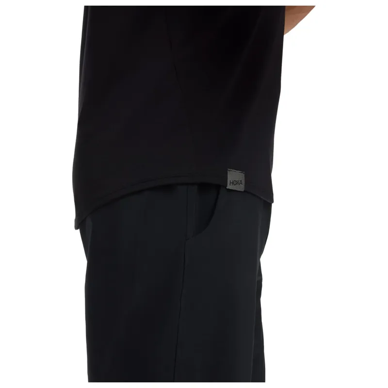 Hoka Men's Essential T-Shirt in Black-5