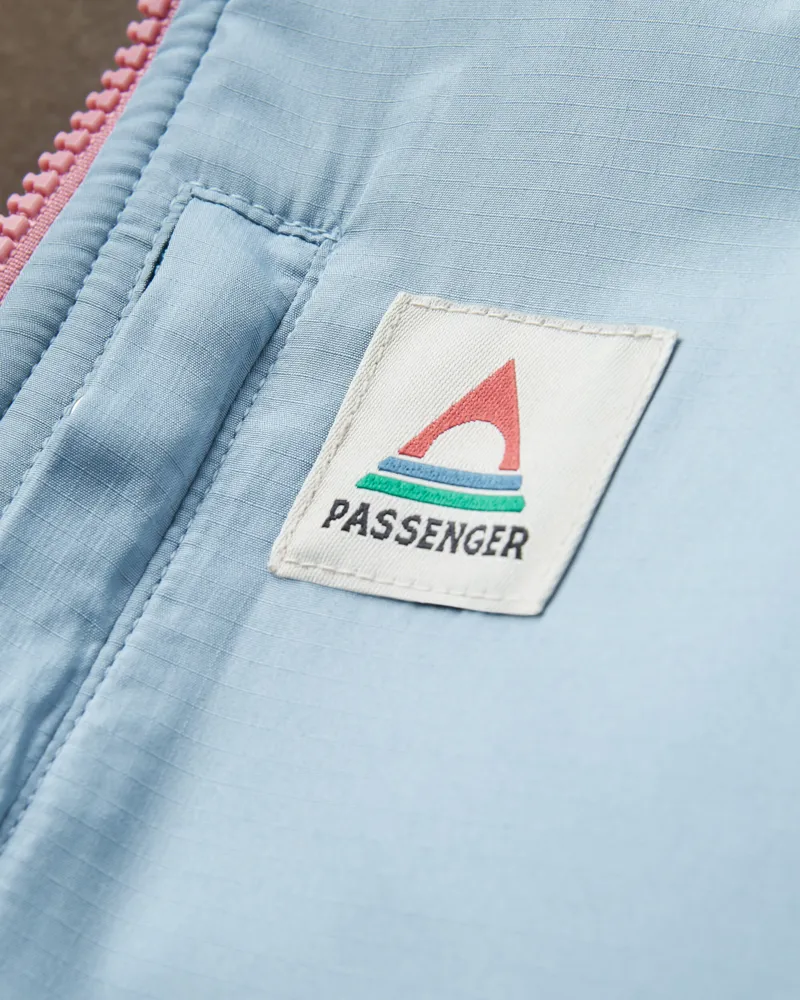 Passenger Women's Home Recycled Sherpa Fleece in Oatmeal/Pink Haze-3