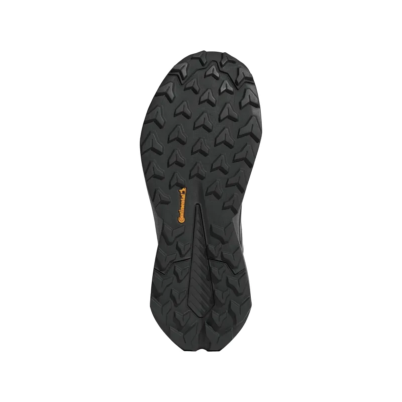Adidas Men's Terrex Trailmaker 2.0 Mid Gore-Tex Hiking Shoes in Core Black/Carbon/Grey Four-4