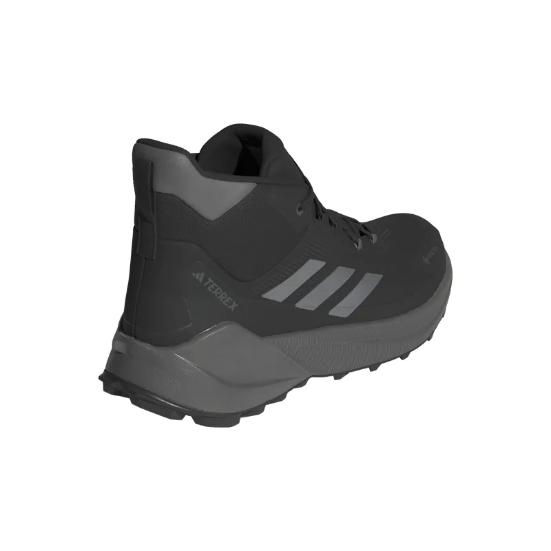 Adidas Men's Terrex Trailmaker 2.0 Mid Gore-Tex Hiking Shoes in Core Black/Carbon/Grey Four-2