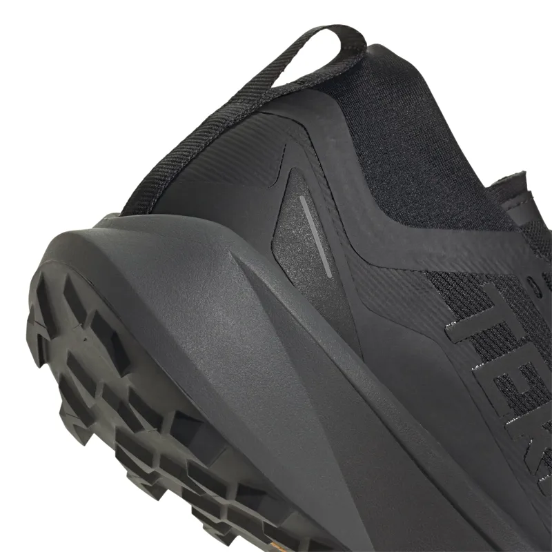 Adidas Men's Terrex Agravic GTX in Black/Grey-6
