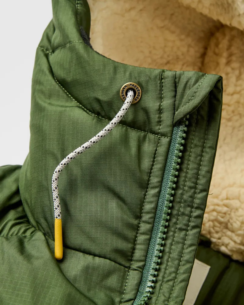 Passenger Women's Kinsey Jacket in Fir Tree-7