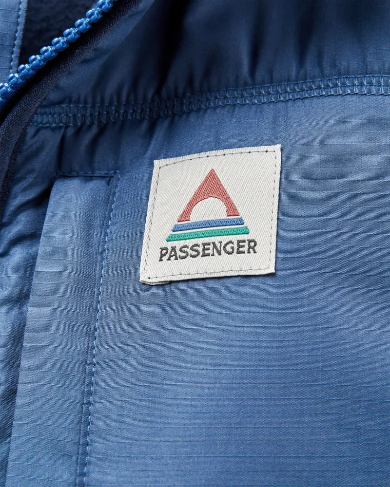 Passenger Men's Offgrid 1/2 Zip Sherpa Fleece in Rich Navy-1