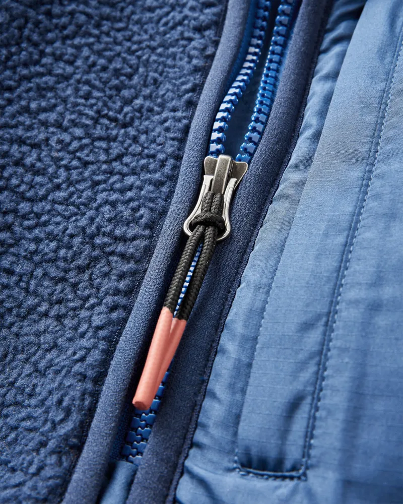 Passenger Men's Offgrid 1/2 Zip Sherpa Fleece in Rich Navy-2
