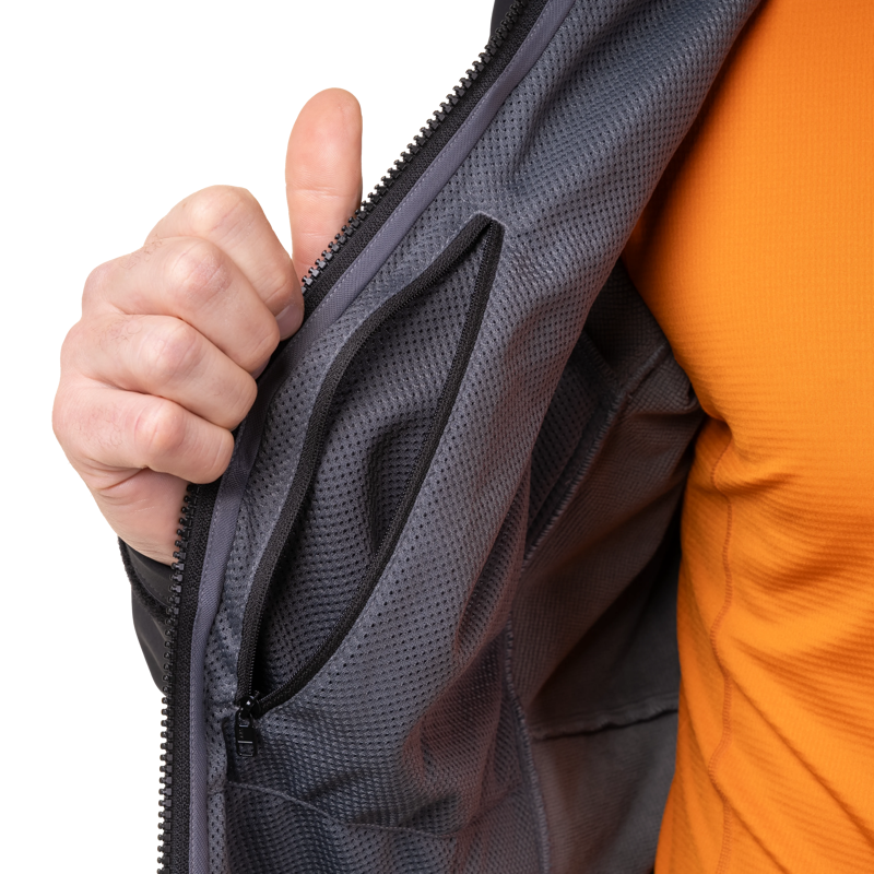 Mountain Equipment Men's Vulcan Jacket in Black-10