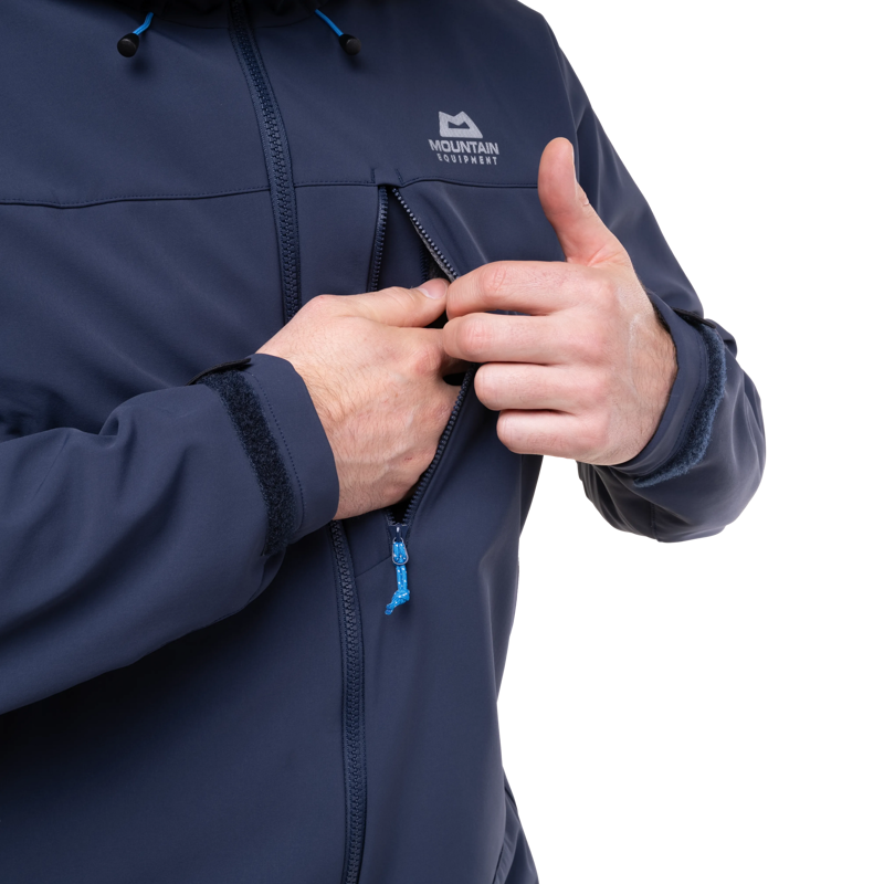 Mountain Equipment Men's Vulcan Jacket in Cosmos-7