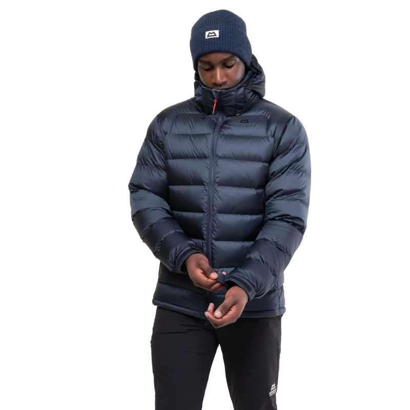 Mountain Equipment Men's Lightline Jacket in Blue Nights/Cosmos-2