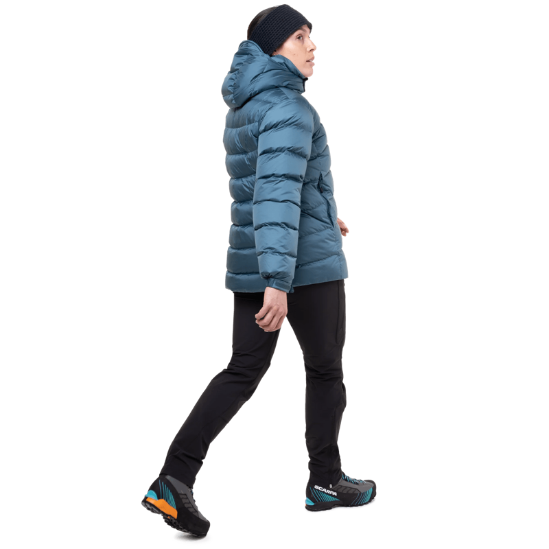 Mountain Equipment Women's Lightline Jacket in Stellar Blue-4