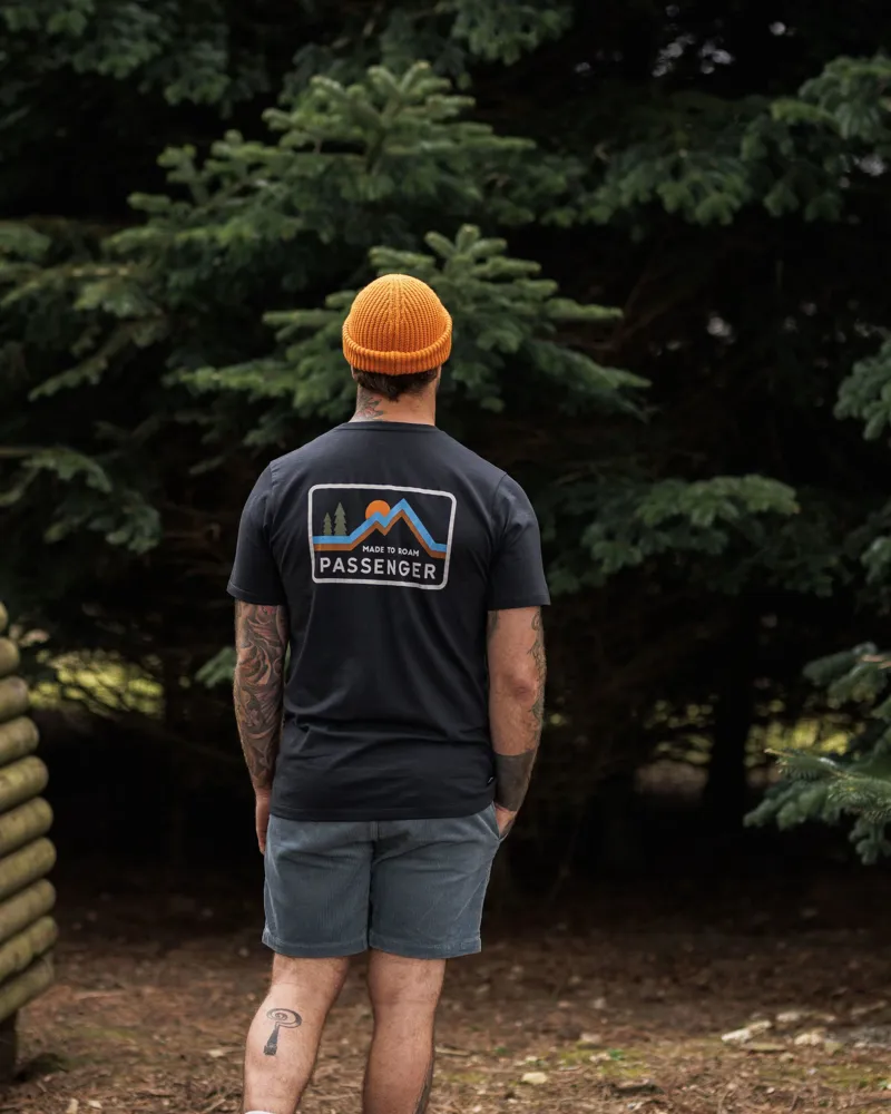 Passenger Men's Made To Roam Recycled Cotton T-Shirt in Black-7