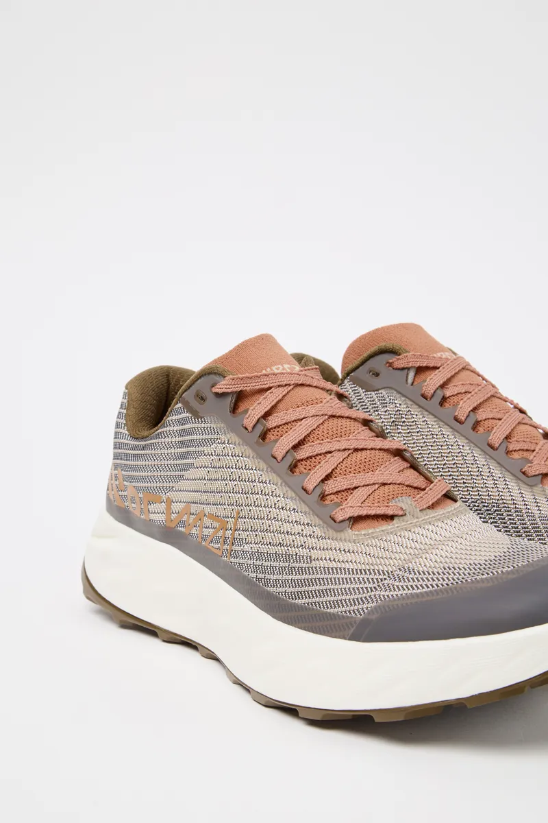 Nnormal Kjerag 2.0 Shoe in Brown/Orange-2