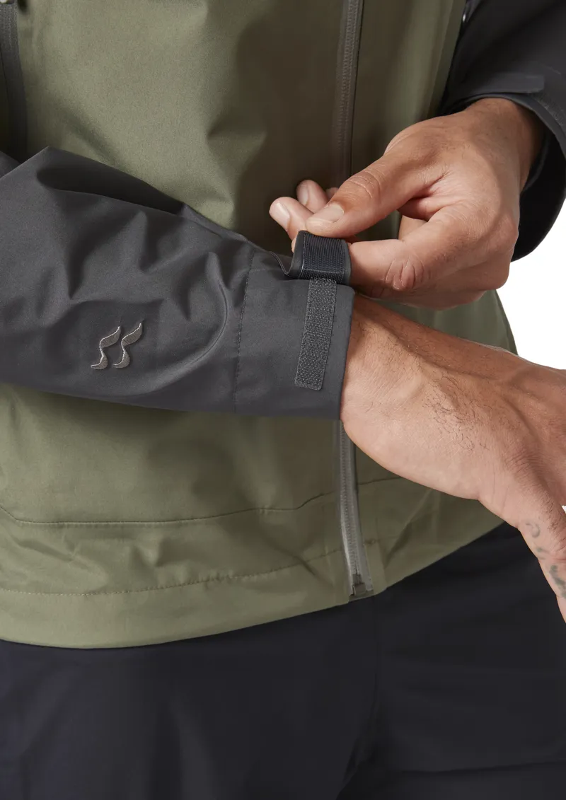 Rab Men's Namche Gore-Tex Paclite Waterproof Jacket in Graphene/Light Khaki-7