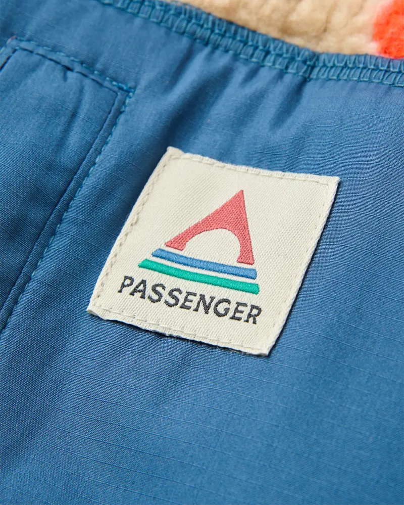 Passenger Men's Offroad Sherpa 1/2 Zip Fleece in Lost On Purpose Khaki-4