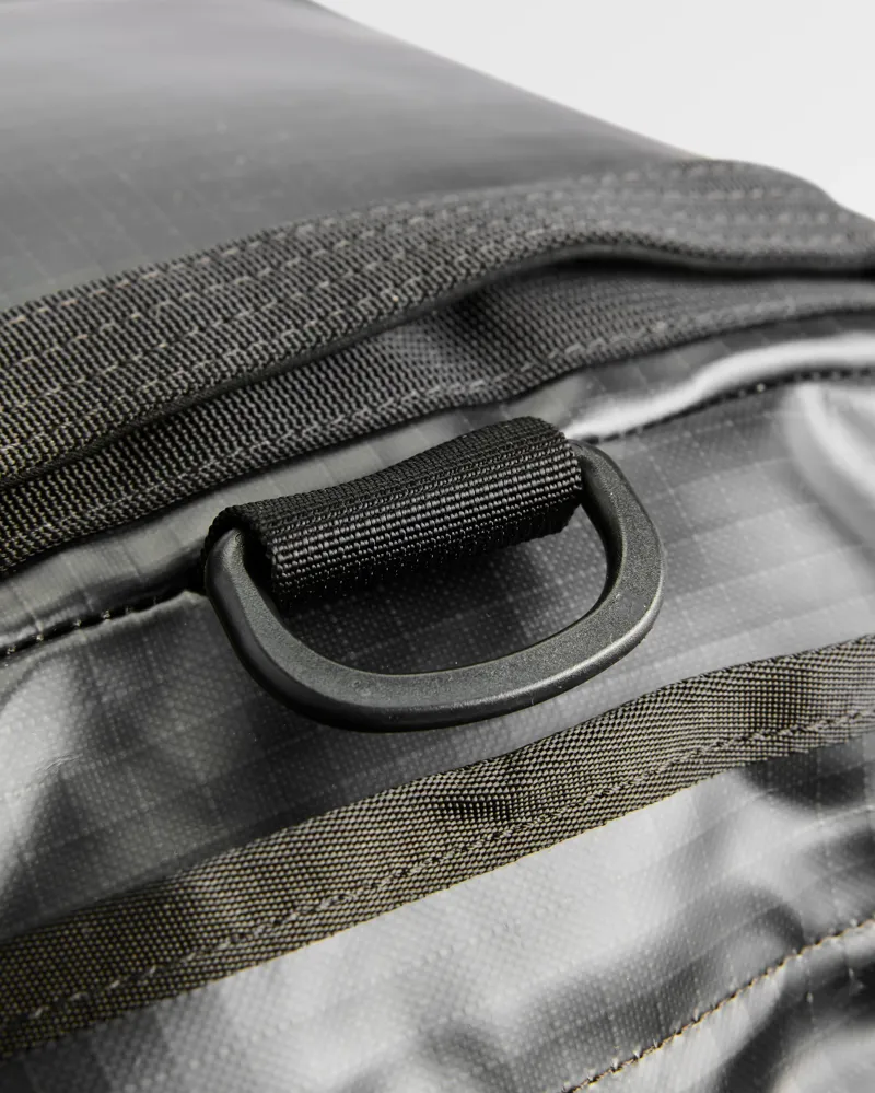 Passenger Roamer Recycled 40L Duffel Bag in Phantom Black-8