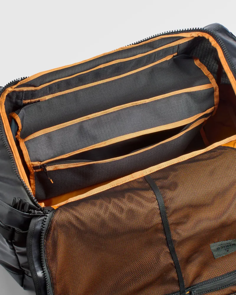 Passenger Roamer Recycled 60L Duffel Bag in Phantom Black-9