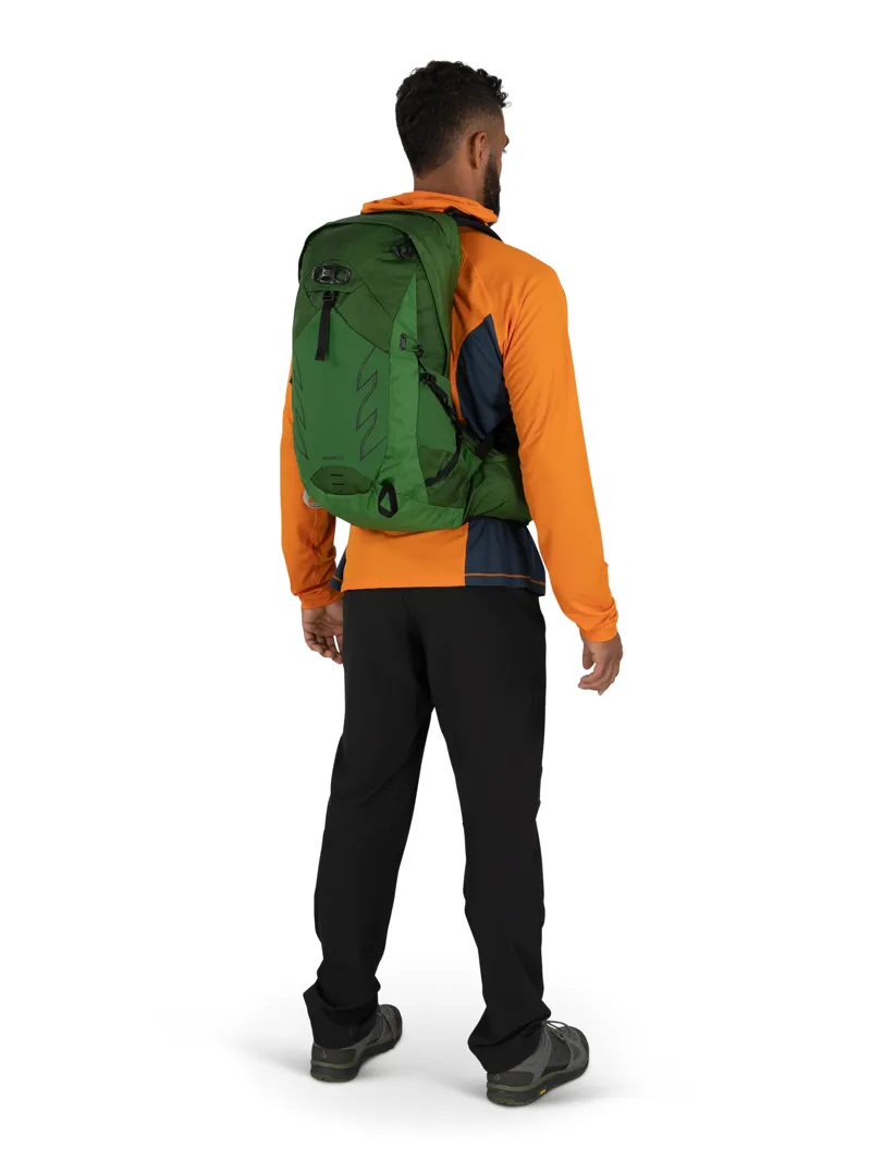 Osprey Talon 22 in Green Belt-Black-3