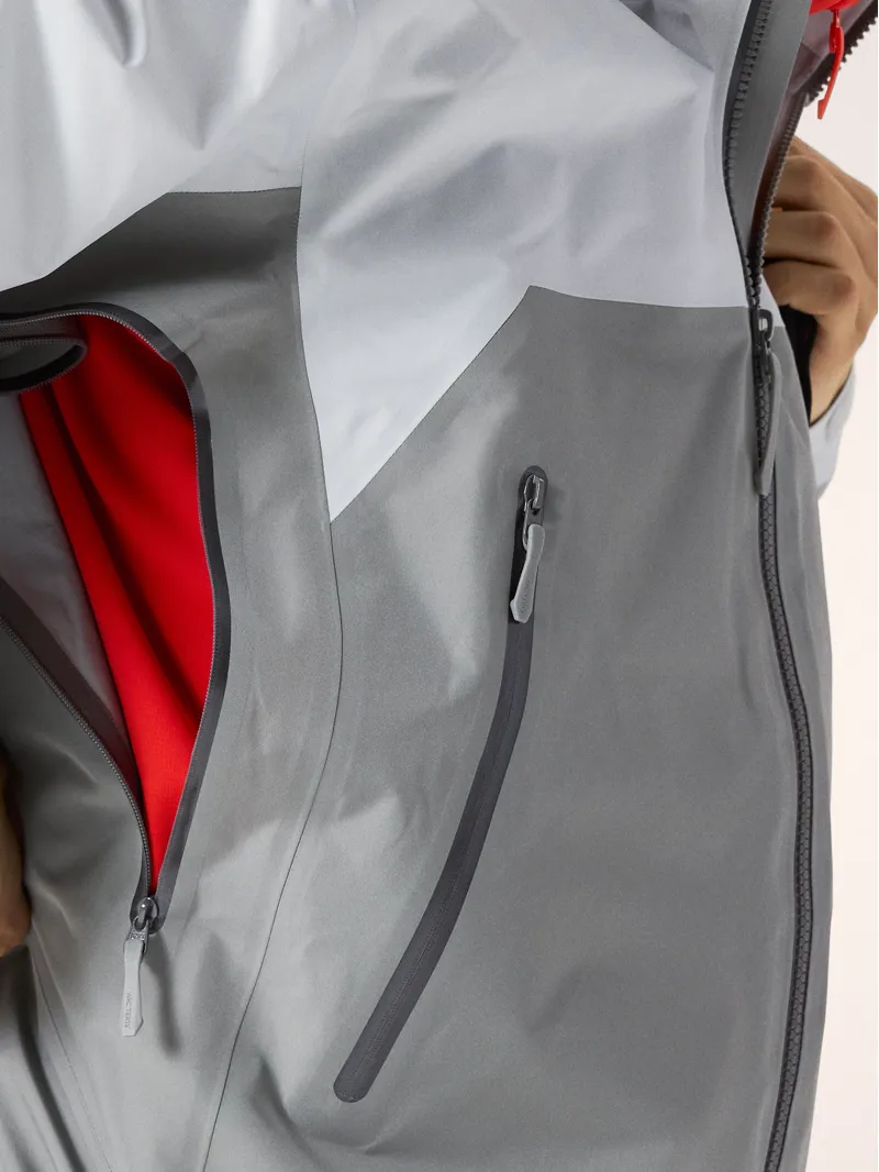 Arc'teryx Men's Beta AR Jacket in Solitude/Void-8