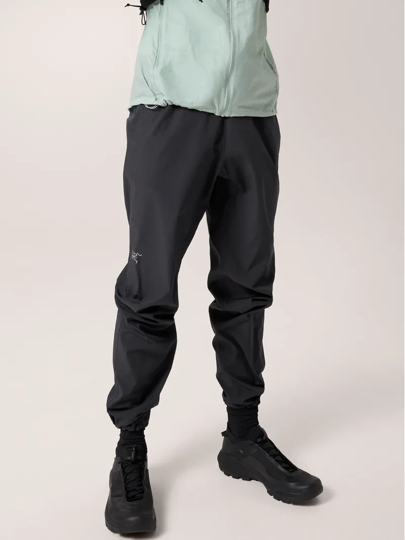 Arc'teryx Men's Incendo Pants in Black-4