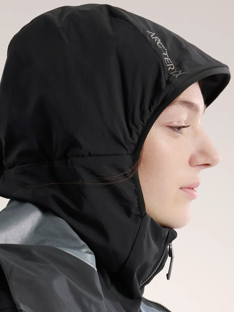 Arc'teryx Women's Atom SL Hoody in Black-7