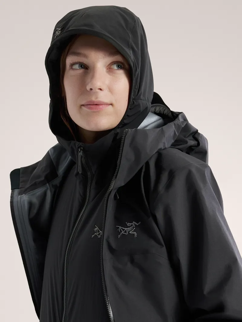 Arc'teryx Women's Atom SL Hoody in Black-6
