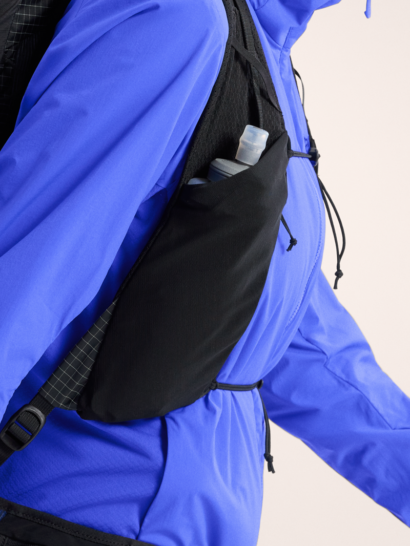 Arc'teryx Women's Atom SL Hoody in Electra-8