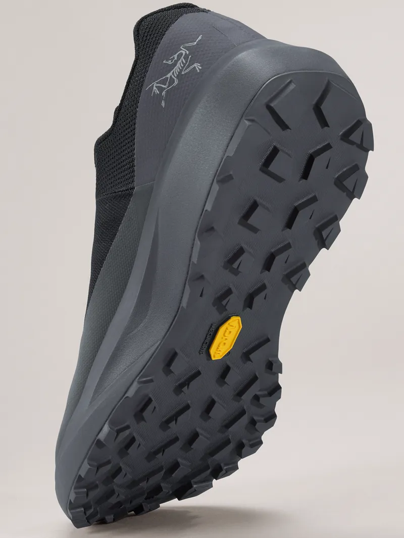 Arc'teryx Men's Norvan LD 4 in Black/Cloud-2