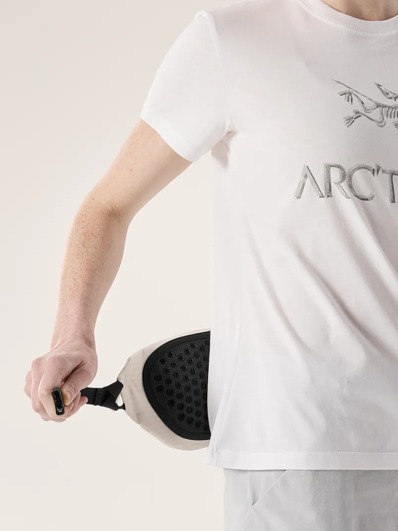 Arc'teryx Granville Crossbody Pack in Rune-6