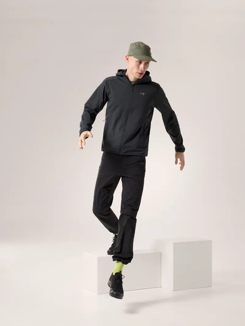 Arc'teryx Men's Kyanite Lightweight Hoody in Black-7