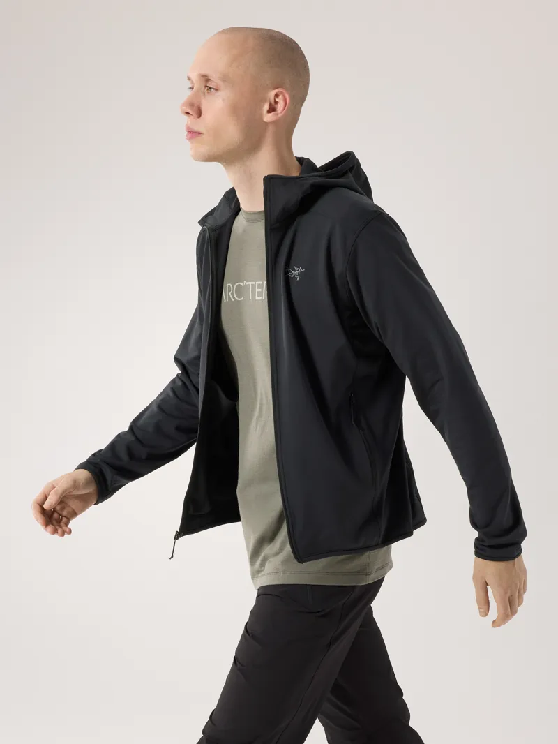 Arc'teryx Men's Kyanite Lightweight Hoody in Black-4