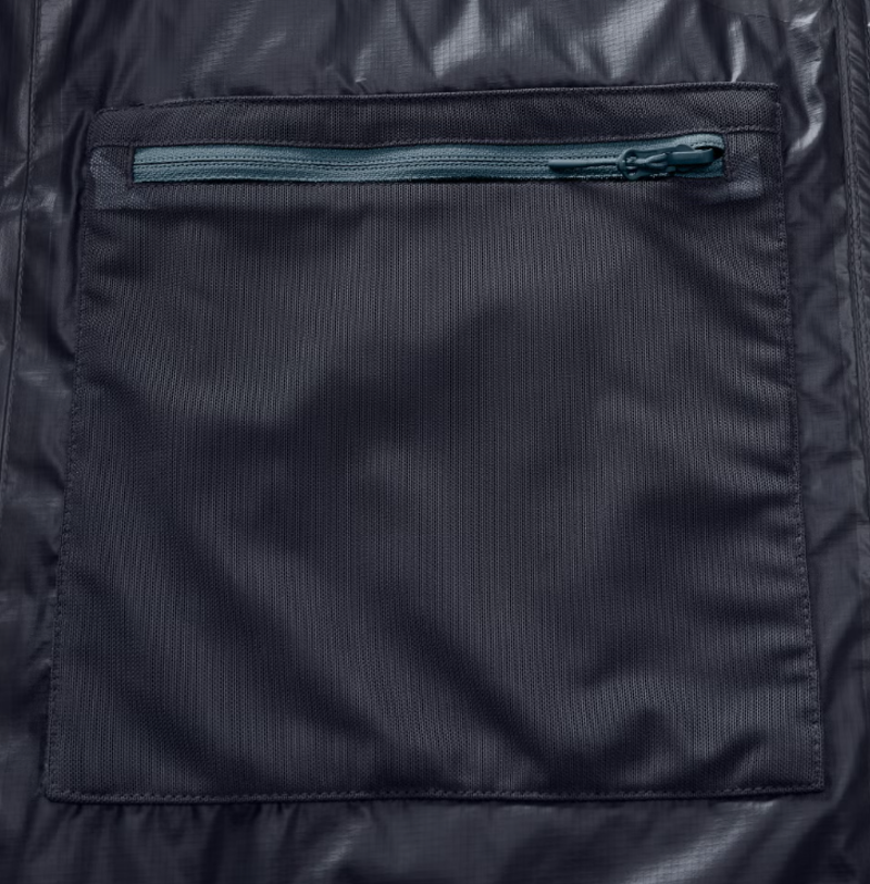 Berghaus Men's Rain-Motion Jacket in Dark Blue-8