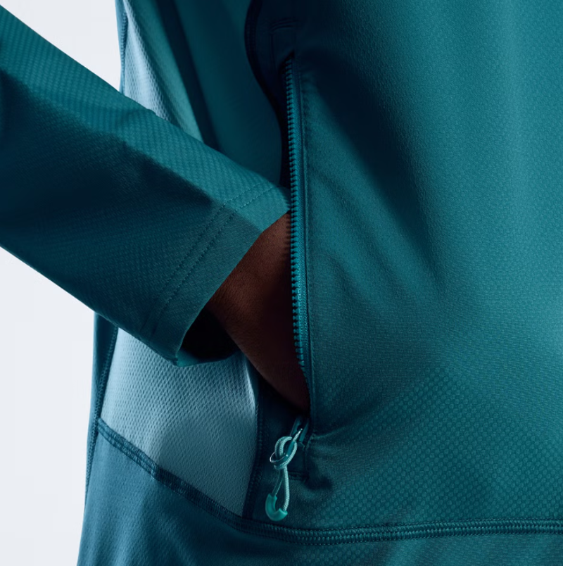 Berghaus Men's Greenbank Hooded Jacket in Dark Blue-4