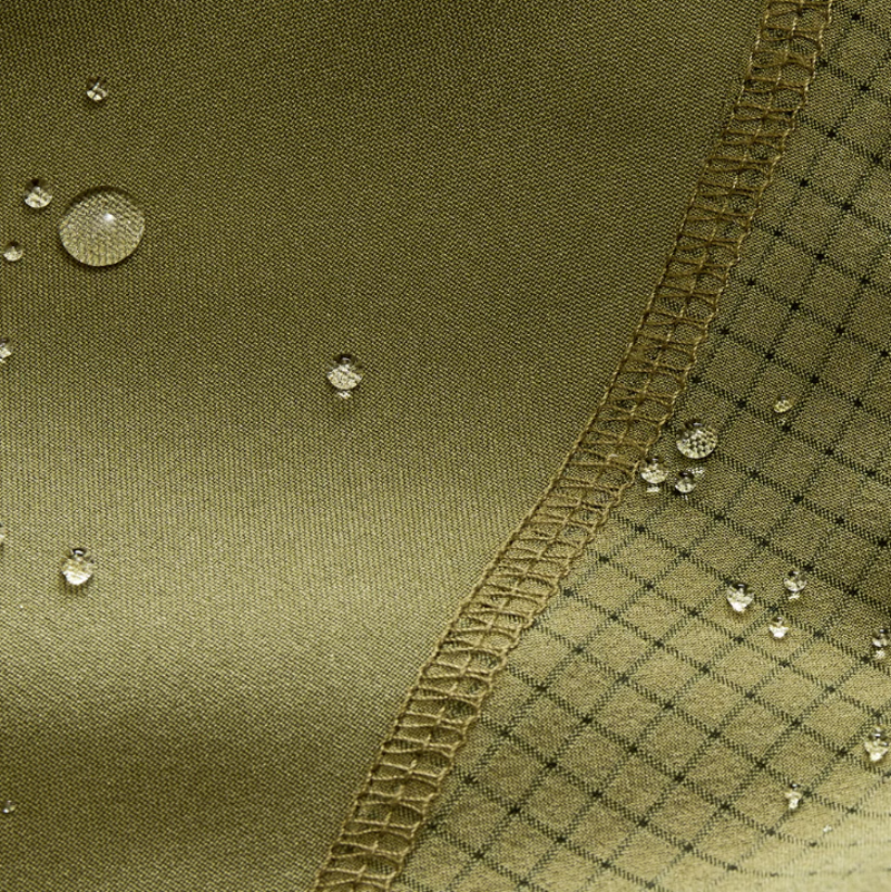 Berghaus Men's Wavertree Shorts in Dark Green-7