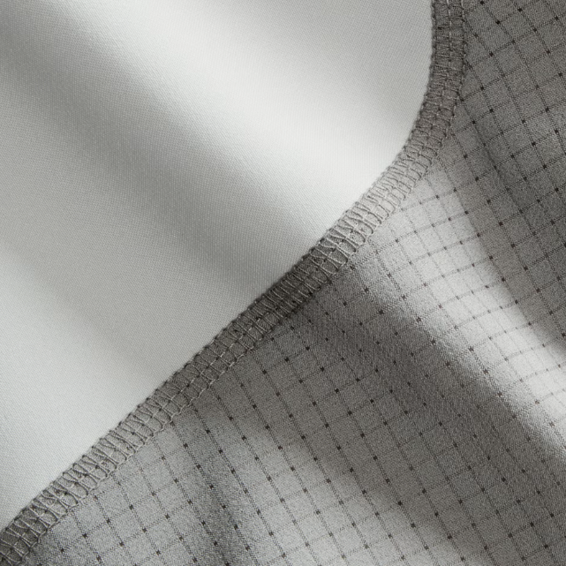 Berghaus Men's Wavertree Shorts in Light Grey-6