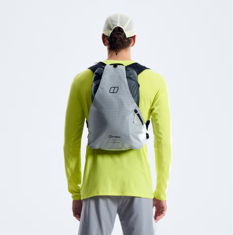 Berghaus Fast Hike M15 Rucksack in Dark Green/Light Green-3