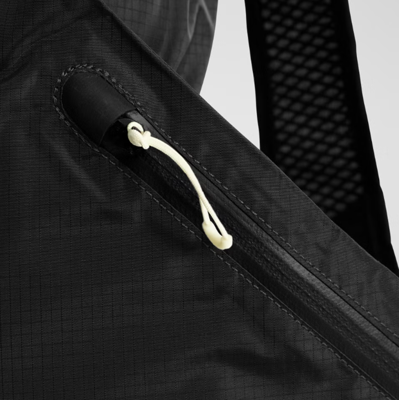 Berghaus Fast Hike M15 Rucksack in Black-4