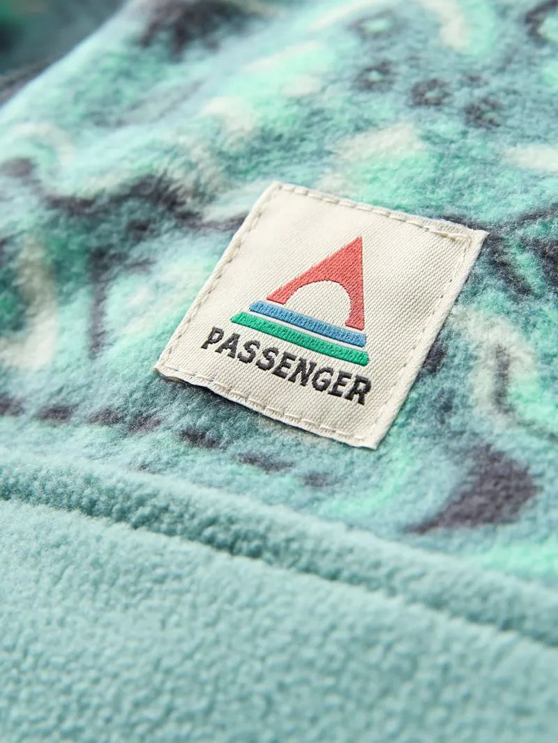 Passenger Men's Set Off Recycled Polar 1/4 Zip Fleece in Elemental Geo Arctic-2