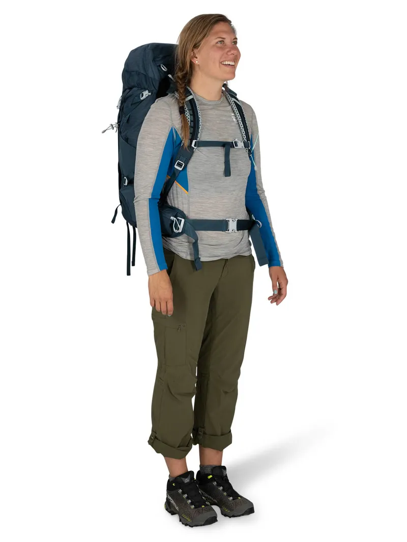 Osprey Sirrus 44 in Muted Space Blue -4