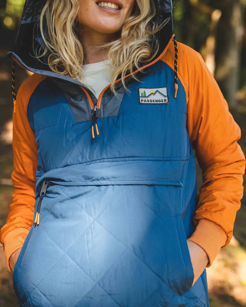 Passenger Women's Ocean Recycled Insulated 1/2 Zip Jacket in Ensign Blue-2