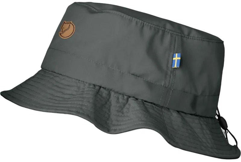 Fjallraven Travellers MT Hat in Dark Grey