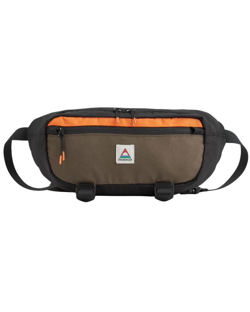 Passenger Boondocker Recycled Hip Pack in Khaki