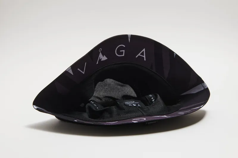 Vaga Adult Feather Bucket Hat in Storm Black-2