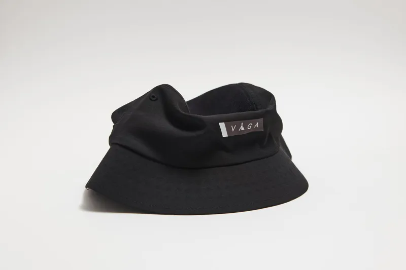 Vaga Adult Feather Bucket Hat in Storm Black-1