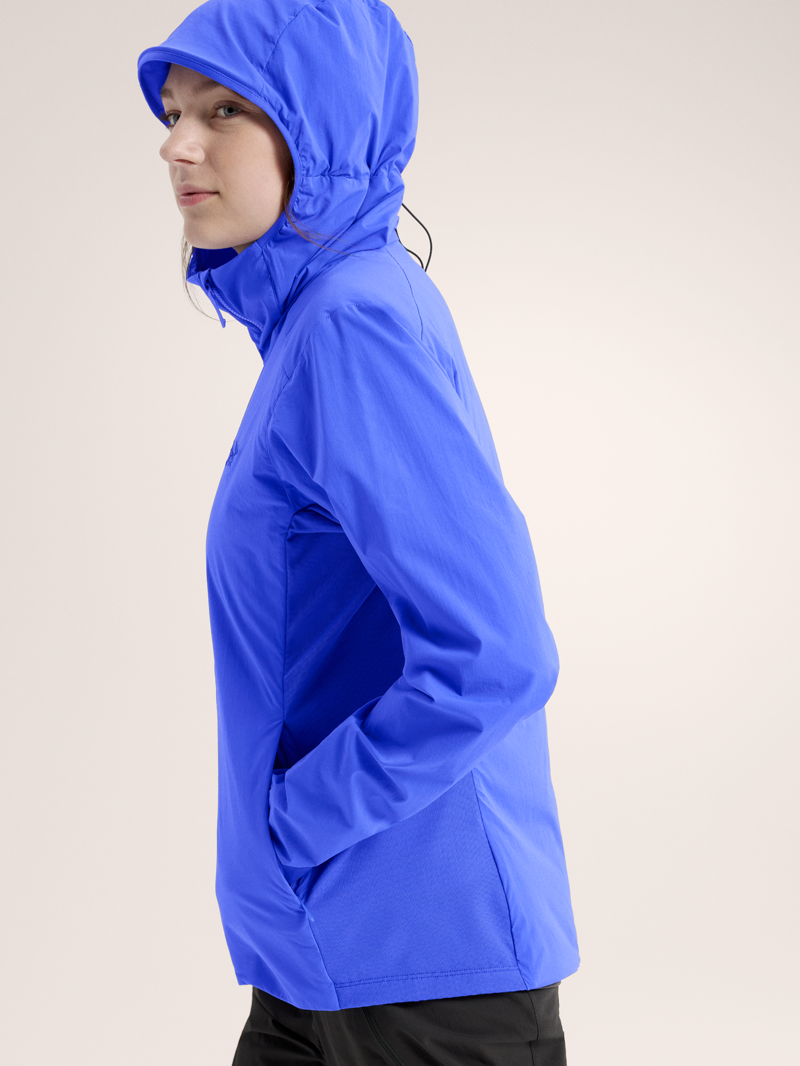 Arc'teryx Women's Atom SL Hoody in Electra-5
