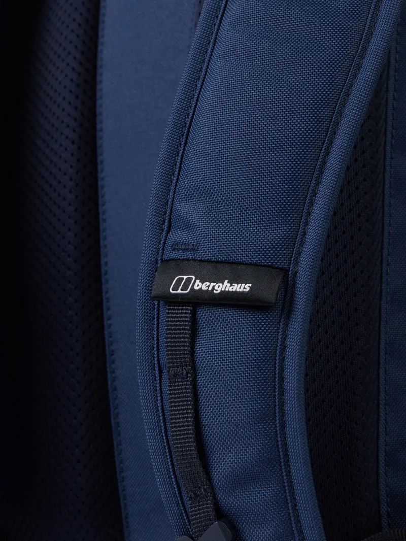 Berghaus 24/7 15 Litre Rucksack in Dark Blue-6